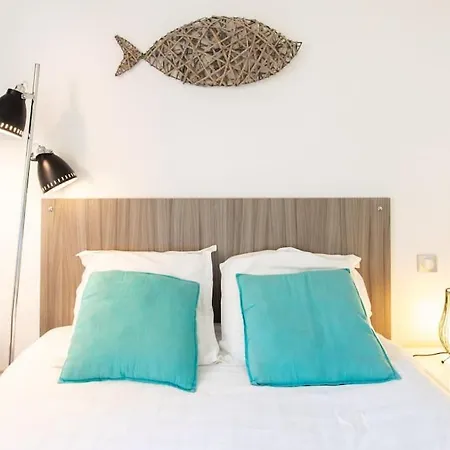#40 Bright Sea View For 6 2mins Walk Port & Sea *